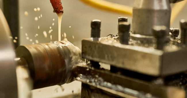 maquina de torneado cnc en taller de torno cnc en México