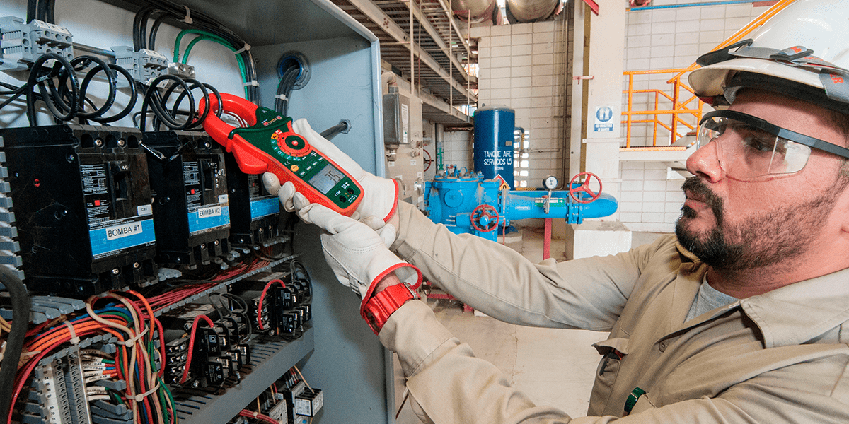 maquinado-cnc-para-la-industria-electrica