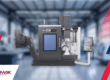 Centro de maquinado CNC de 5 ejes fabricando pieza industrial de precisión